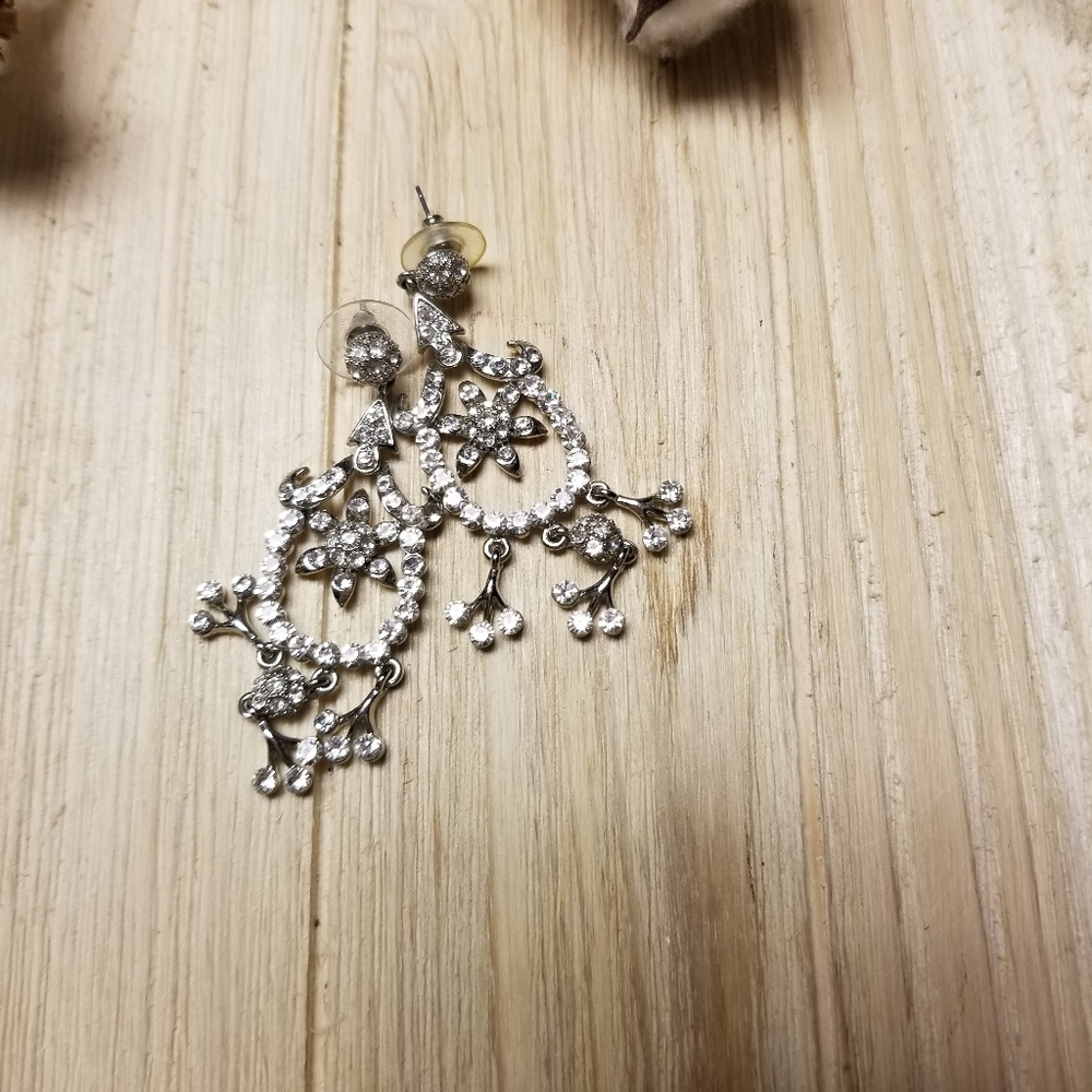 Beautiful Statement Dangle Earrings - image 3